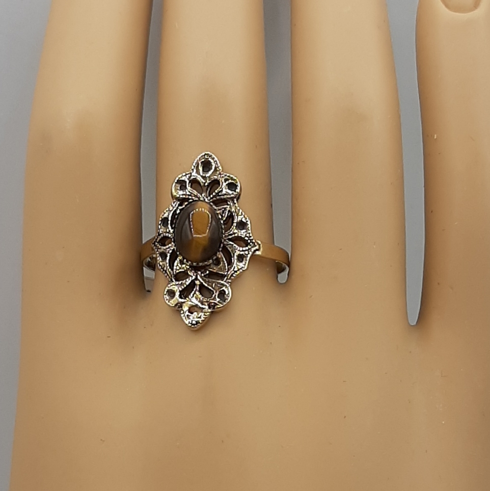 Vintage Tiger's Eye Gold Plated Decorative Ring Size 9  Fits  8 1/2 in Japan NOS